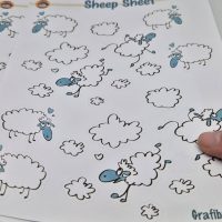 Moutons, coeurs et nuages